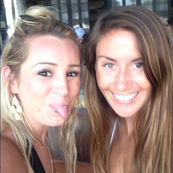 Meet your Posher, Bri - Picture 6 of 6